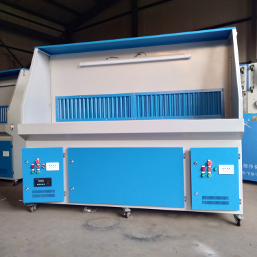 工件除塵打磨工作臺使用說明